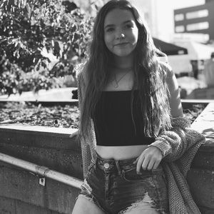 Meet your Posher, Alara